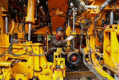 圖片故事 鐵路大篷車人的忙碌假日